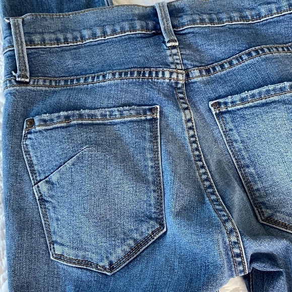 James Jeans Twiggy Throwback skinny jeans raw hem size 26 - Picture 3 of 10